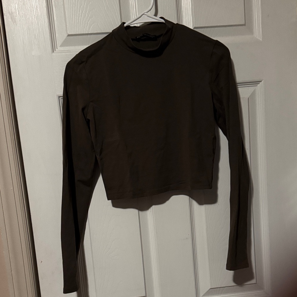 Zara Cropped Long Sleeve Top in Olive